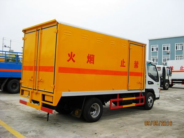 Ῠ䳵