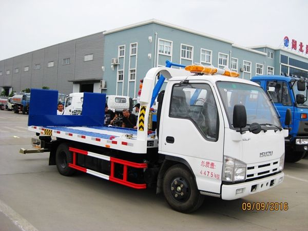 国五五十铃蓝牌清障车