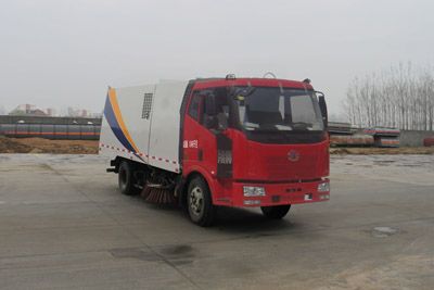 解放大型扫路车