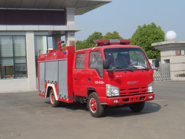 庆铃水罐消防车