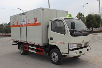 东风3.8米杂项危险物品厢式运输车