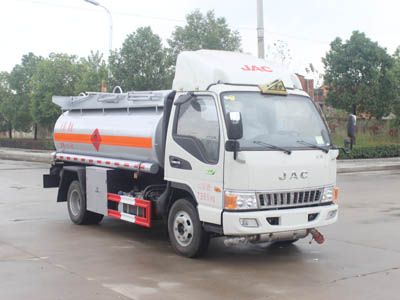 国五江淮4吨运油车